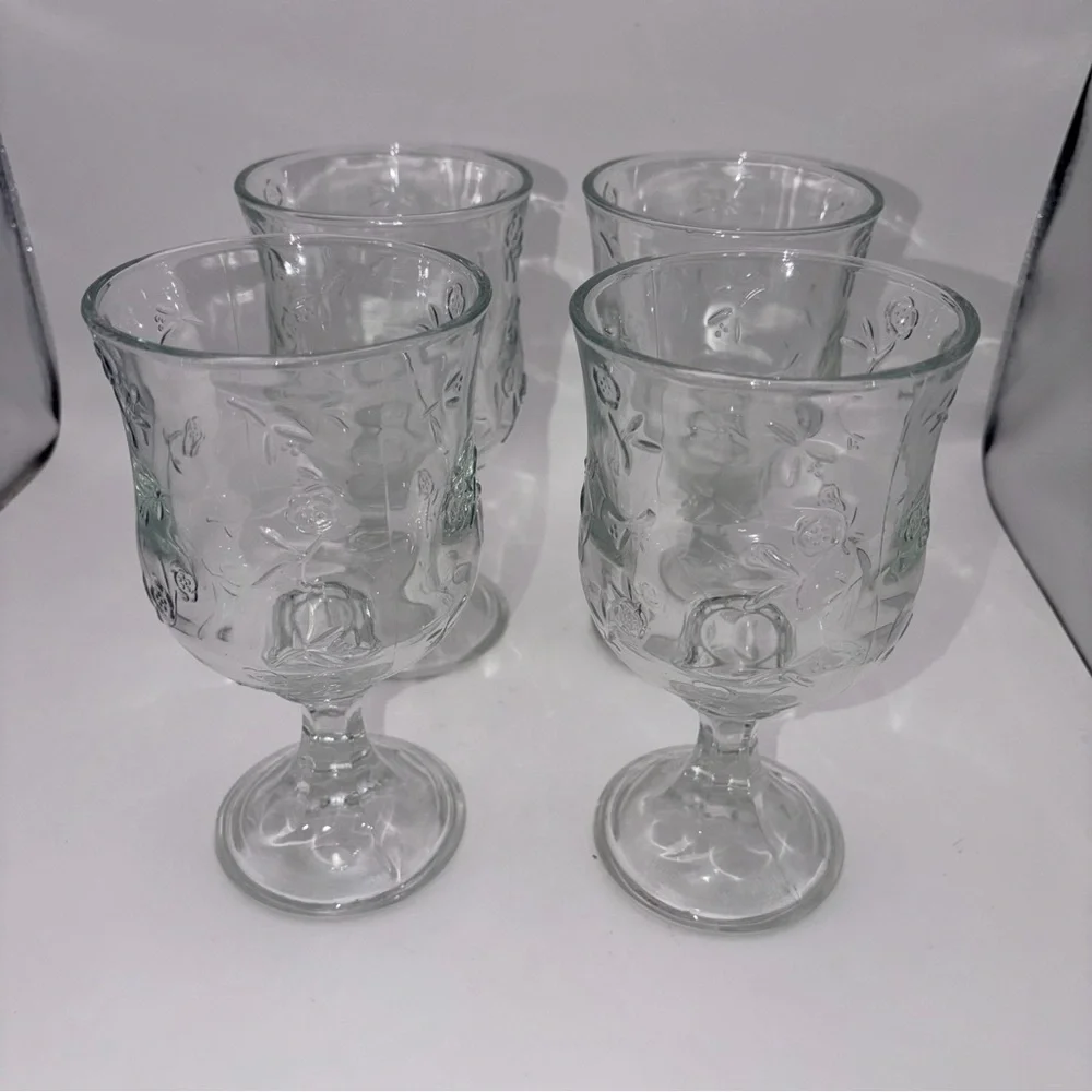 Anchor Hocking Savannah VTG Clear Water Goblets 7 1/4” Set of 4 Floral Glasses
